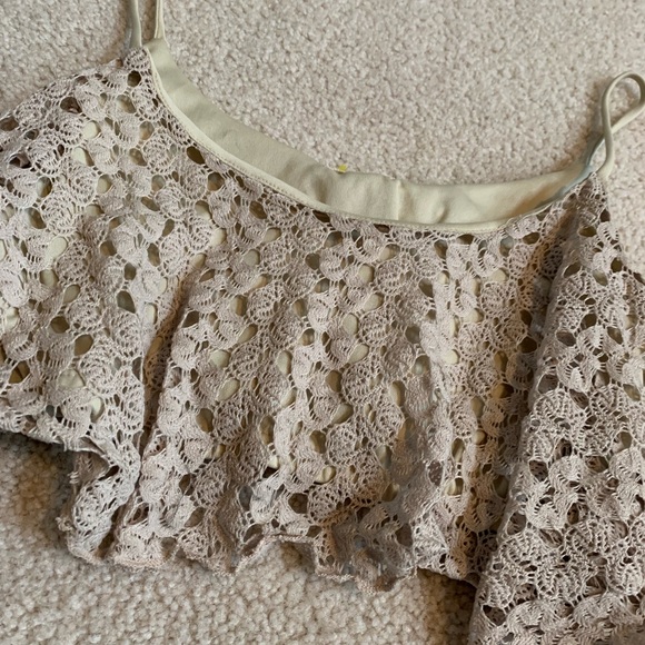 Crop top - Picture 2 of 2